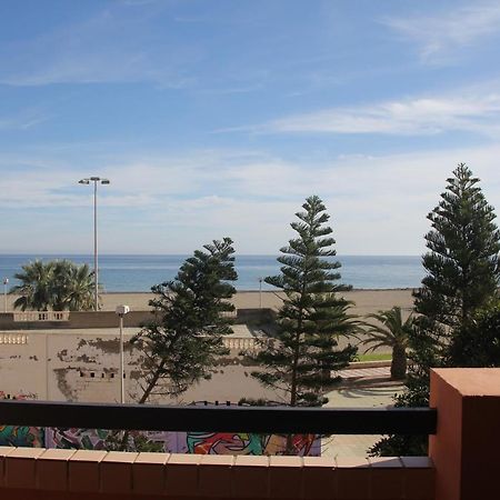 Apartamento En Primera Linea De Playa, Con Vistas A La Playa Y Con Wifi Roquetas de Mar Esterno foto
